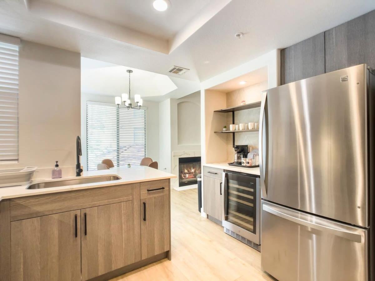 Apartment Cozysuites At Kierland Commons By Golf Course!